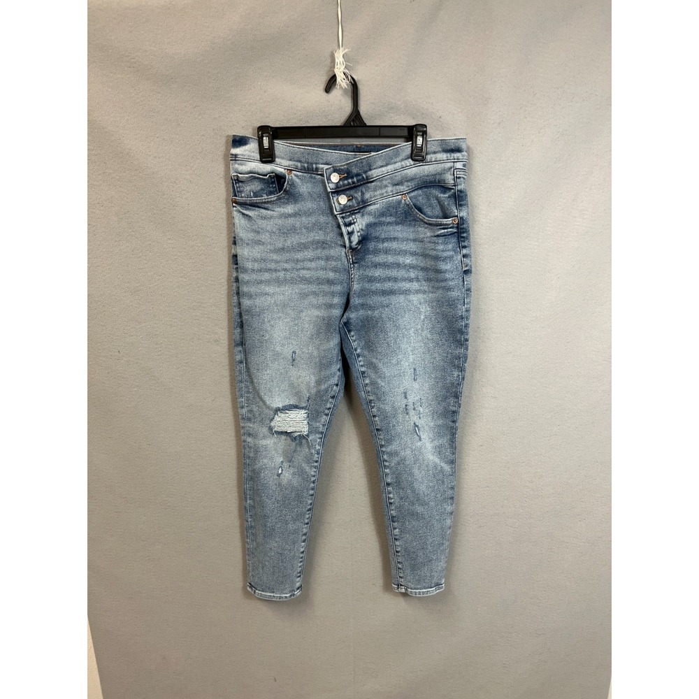 Express Jeans Womens‎ 34W Blue Denim Distressed Button Fly Skinny Leg Outdoor